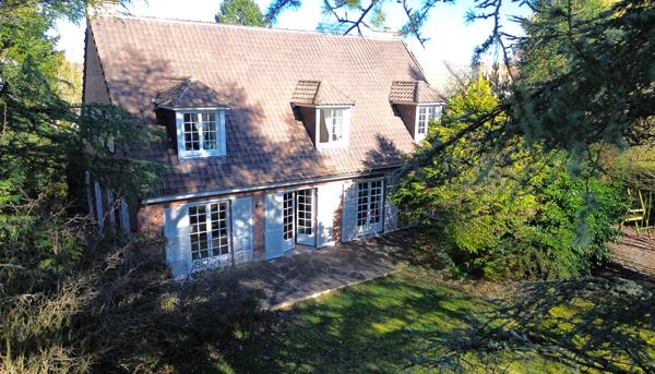 Maison Familiale Saint Nom la Bretèche