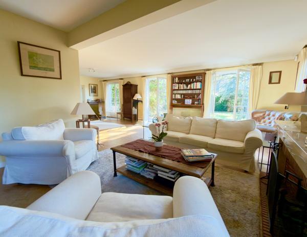 Maison Familiale Saint Nom la Bretèche