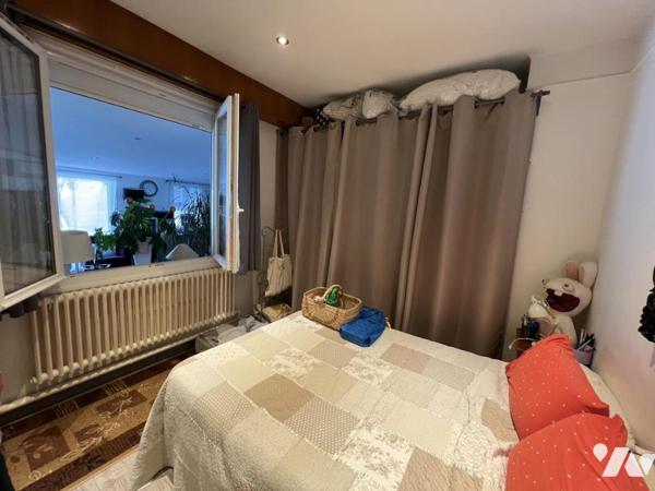 Immeuble de 4 logements Centre de Caulnes