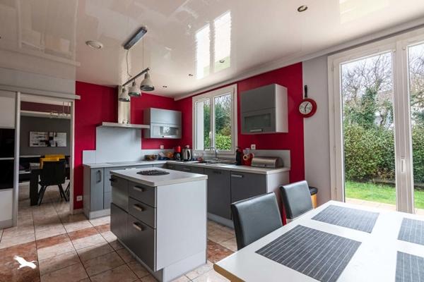 Maison à vendre |                                       Gouesnou |                                        7 pièces  |  160 m²