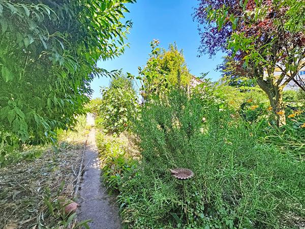 Maison de ville à NANCY _ terrasse _ jardin _ grande cave _ DPE C