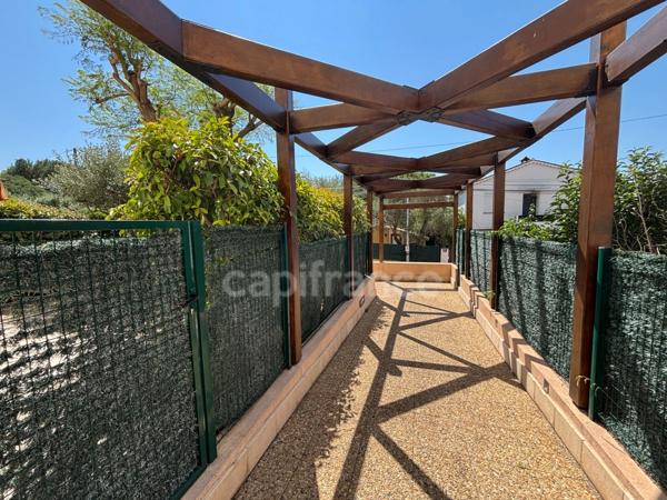Appartement à vendre 2 pièces LE CANNET (06), grande terrasse cave, possibilité garage en sous-sol !