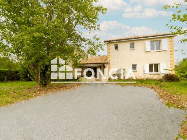 À vendre Maison 7 pièces 176 m² - Saint-nexans 24520