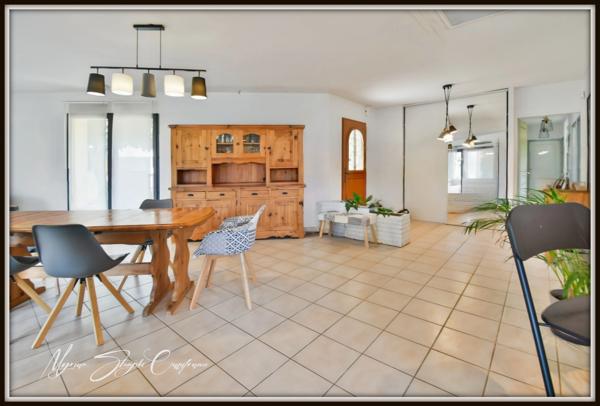 Maison à vendre 5 pièces SOUSTONS (40)  150 m² de plain-pied, au calme.