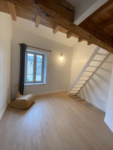 Maison de village entièrement rénovée -Payra sur l'Hers-