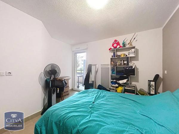 Appartement à louer 2 pièces 41.83m² Nîmes (30000)