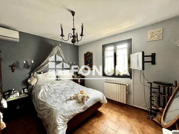 À vendre Maison 7 pièces 182 m² - Hyères 83400