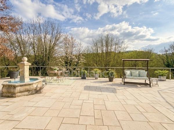 Villa provençale de plain-pied avec piscine sur 5 000 m² – Secteur Forêt, proche Lac de Saint-Cassien