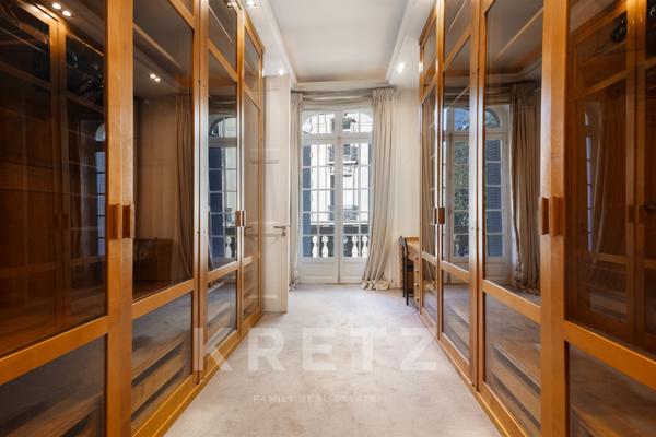Appartement de reception Monceau Boulevard de Courcelles