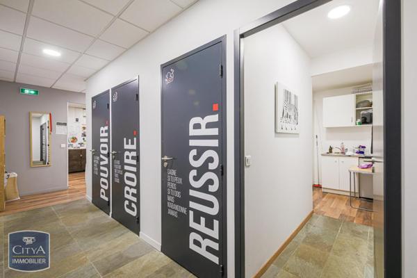 Local commercial à vendre 132.1m²