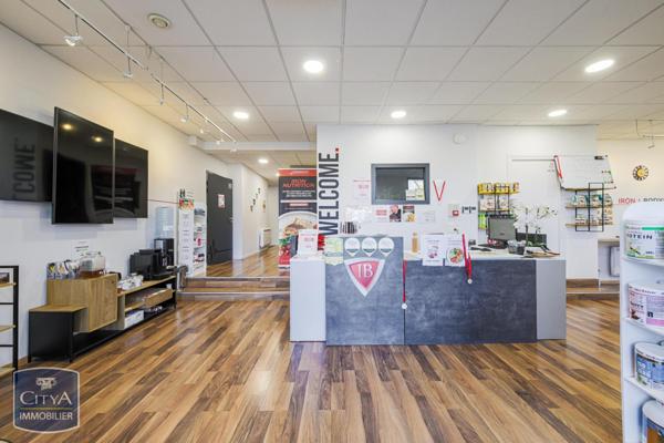 Local commercial à vendre 132.1m²