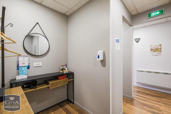 Local commercial à vendre 132.1m²