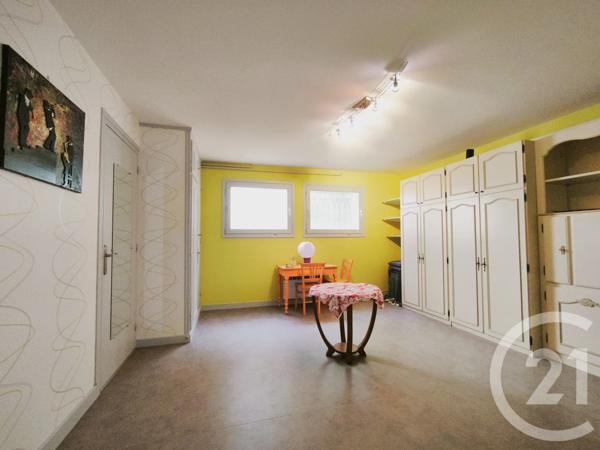 Maison à vendre  5 pièces - 150 m 2   ROANNE  - 42