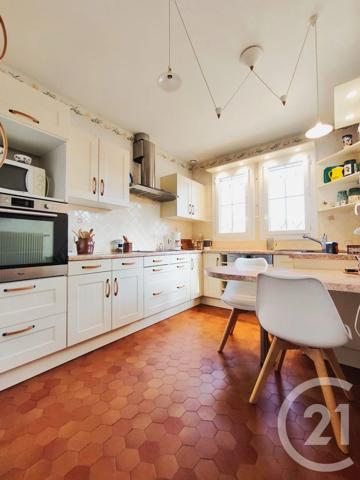 Maison à vendre  5 pièces - 150 m 2   ROANNE  - 42