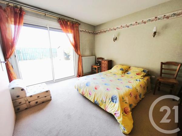 Maison à vendre  5 pièces - 150 m 2   ROANNE  - 42