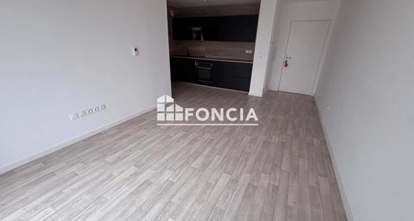Location Appartement 4 pièces 69.35 m² - Mantes-la-ville 78711