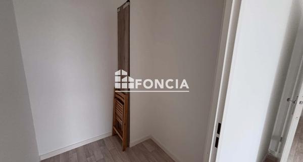 Location Appartement 4 pièces 69.35 m² - Mantes-la-ville 78711