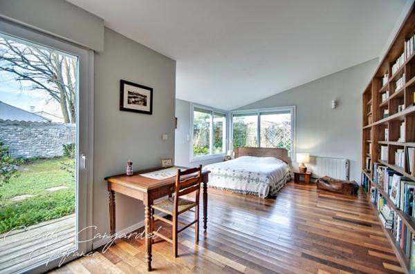 Maison de charme en pierre à vendre 6 pièces, 4 chambres à MARSILLY (17)