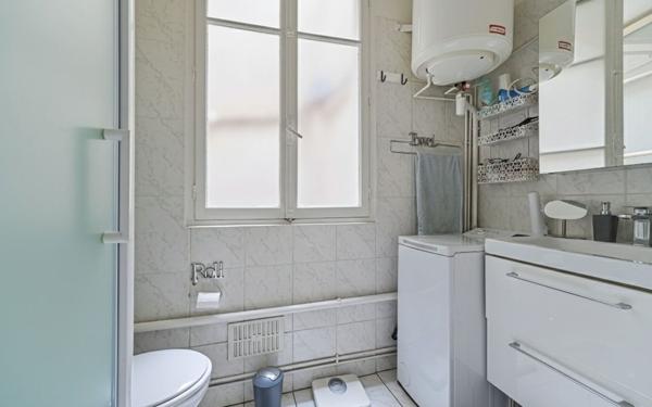 Appartement à vendre    2 pièces • 27,88 m2 Paris 11