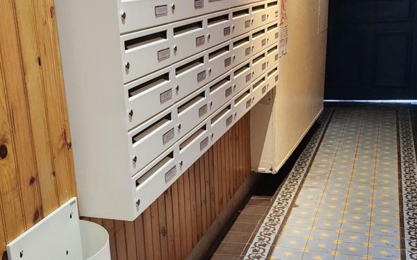 Appartement à vendre    2 pièces • 27,88 m2 Paris 11