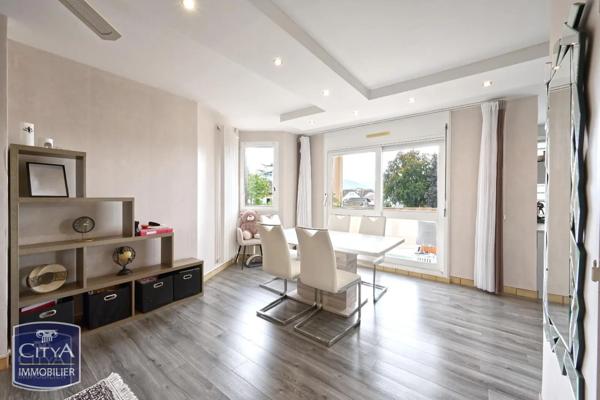 Appartement à vendre 4 pièces 95m² Saint-Marcellin (38160)