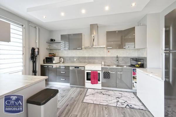Appartement à vendre 4 pièces 95m² Saint-Marcellin (38160)