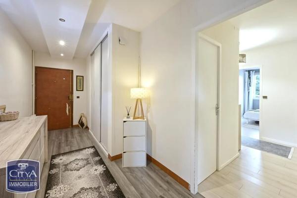 Appartement à vendre 4 pièces 95m² Saint-Marcellin (38160)