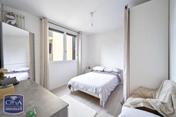 Appartement à vendre 4 pièces 95m² Saint-Marcellin (38160)