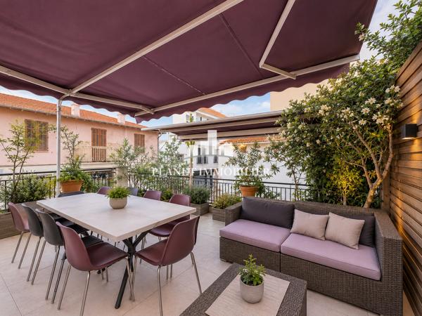 ANTIBES CENTRE MAISON 4 CHAMBRES AVEC TERRASSE