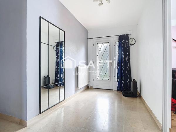 LES CORVÉES, JOLIE MAISON