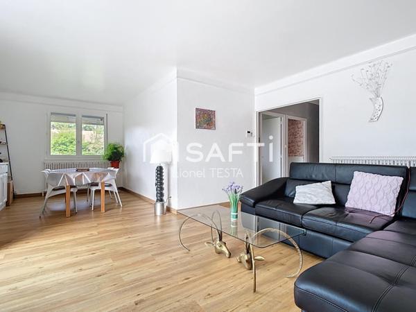 LES CORVÉES, JOLIE MAISON