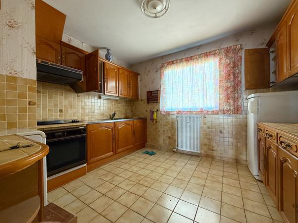 Rillieux-la-Pape (69140) Place Jules Massenet - Appartement 4 pièces 72 m²