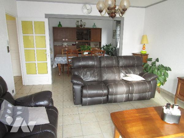 MAISON INDIVIDUELLE DANS QUARTIER TRANQUILLE !!!