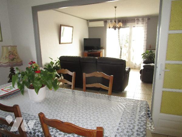 MAISON INDIVIDUELLE DANS QUARTIER TRANQUILLE !!!