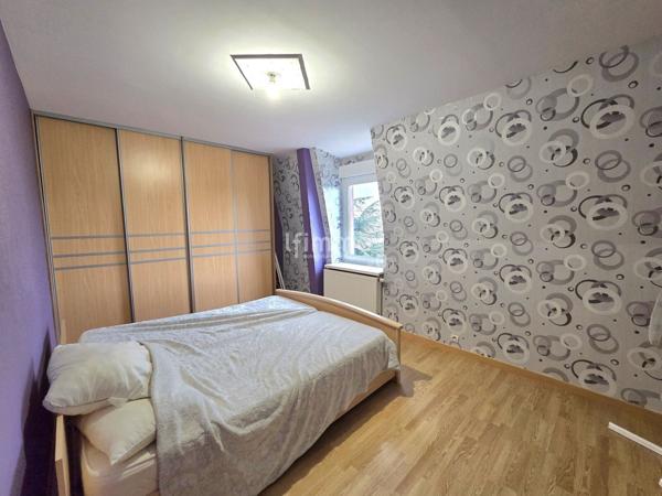 Maison mitoyenne 1O2 M² à Issenheim Terrain 275 m²