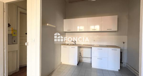 Location Appartement 3 pièces 74.71 m² - Lyon 69006