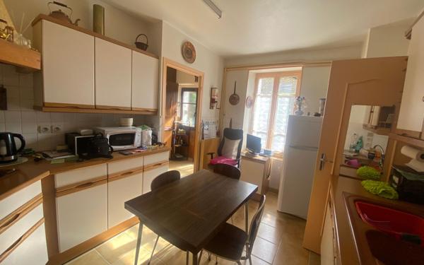 Maison à vendre    4 pièces • 83 m2 Saint-Jean-de-Moirans