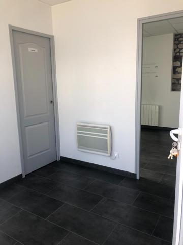 Maison/ local d'environ 30m2