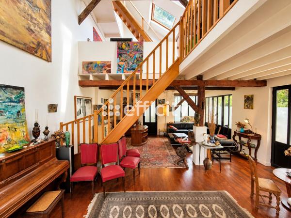 Maison
         4 pièces
        - 141 m² 940 000 € *