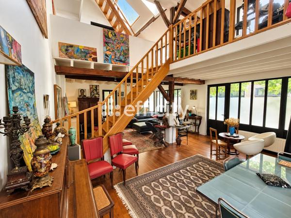Maison
         4 pièces
        - 141 m² 940 000 € *