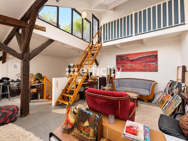 Maison
         4 pièces
        - 141 m² 940 000 € *