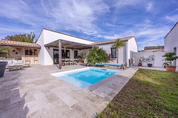 Maison plain pied, 3 chambres, grand garage