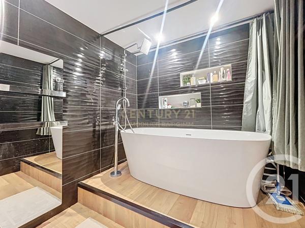 Appartement T3 à vendre  3 pièces - 89,24 m2 BOURGOIN JALLIEU - 38