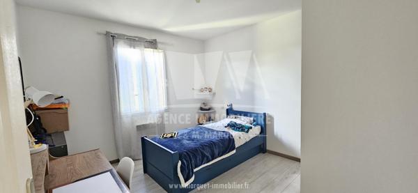 PAVILLON DE PLAIN-PIED DE 106,33 m² AVEC ABRI DE JARDIN ET AUVENT