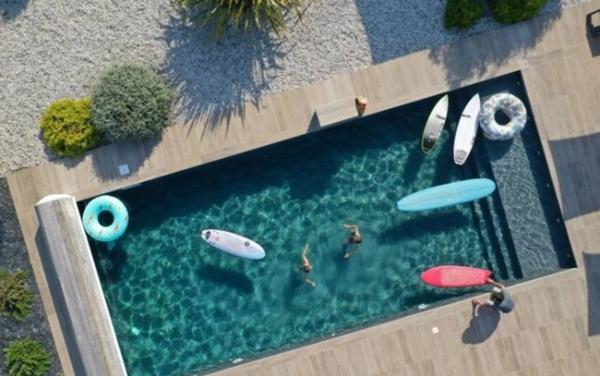 Charente-Maritime (17), A Vendre Murs et Fonds Hôtel-Bureau Piscine Spa de charme 23 N° Proche Océan ILE D'OLERON