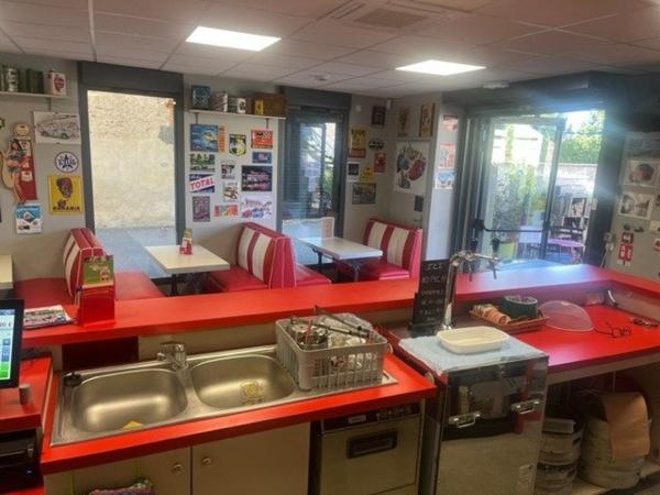 Bar, tabac, presse, 97 m2 Bromont-Lamothe