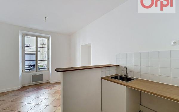 Appartement à vendre    2 pièces • 28,20 m2 Choisy-le-Roi