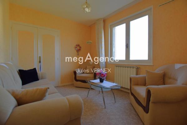Maison à SALAISE-SUR-SANNE, 38150 - 8 pièces 210m²
