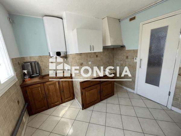 Location Appartement 3 pièces 53.18 m² - 74 RUE THIERS Valence 26000