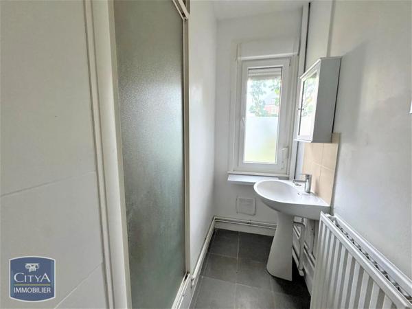 Appartement à louer 2 pièces 57.16m²